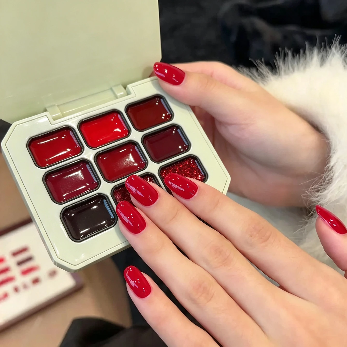 เจลทาเล็บสีแดงคลาสสิก 9 สี, เจ - Resin Glitter Pack บทวิจารณ์และราคา