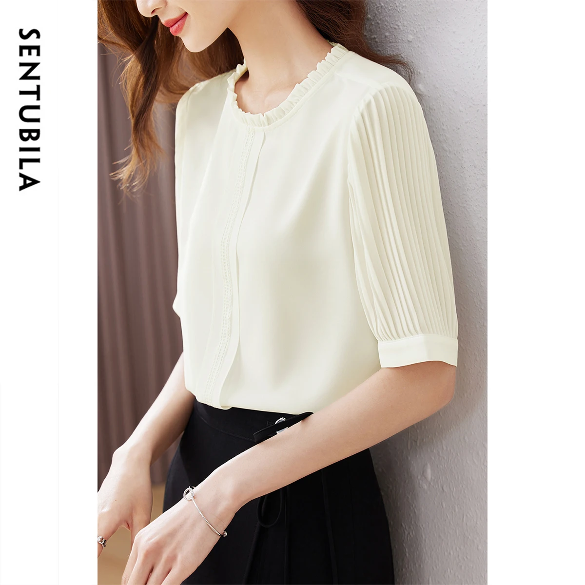 Sentubila Casual Blouse for Woman Summer New Arrival O-neck Edible Tree Fungus Short-sleeved Solid Chiffon Shirt 132V49235