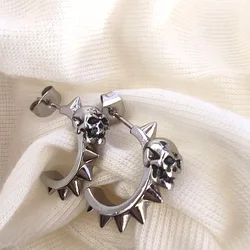 1 pair of skulls and nails make up a man's earring，Gothic style，golden stainless steel earrings