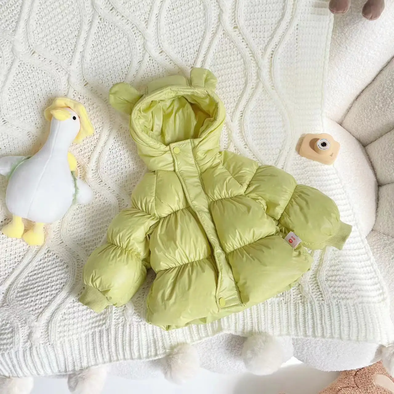 

Children's Down Jacket 2023 Winter New Standard 90 White Duck Down Girls' Hooded Coat for Small and Medium Sized Children