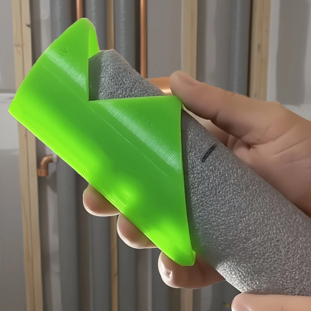 3Pcs V-Shape Pipe Insulation Cutting Jig, Precise Saddle & 45-Degree Miter Cutting Guide for Foam Pipe Tubing, Plumbing DIY Tool