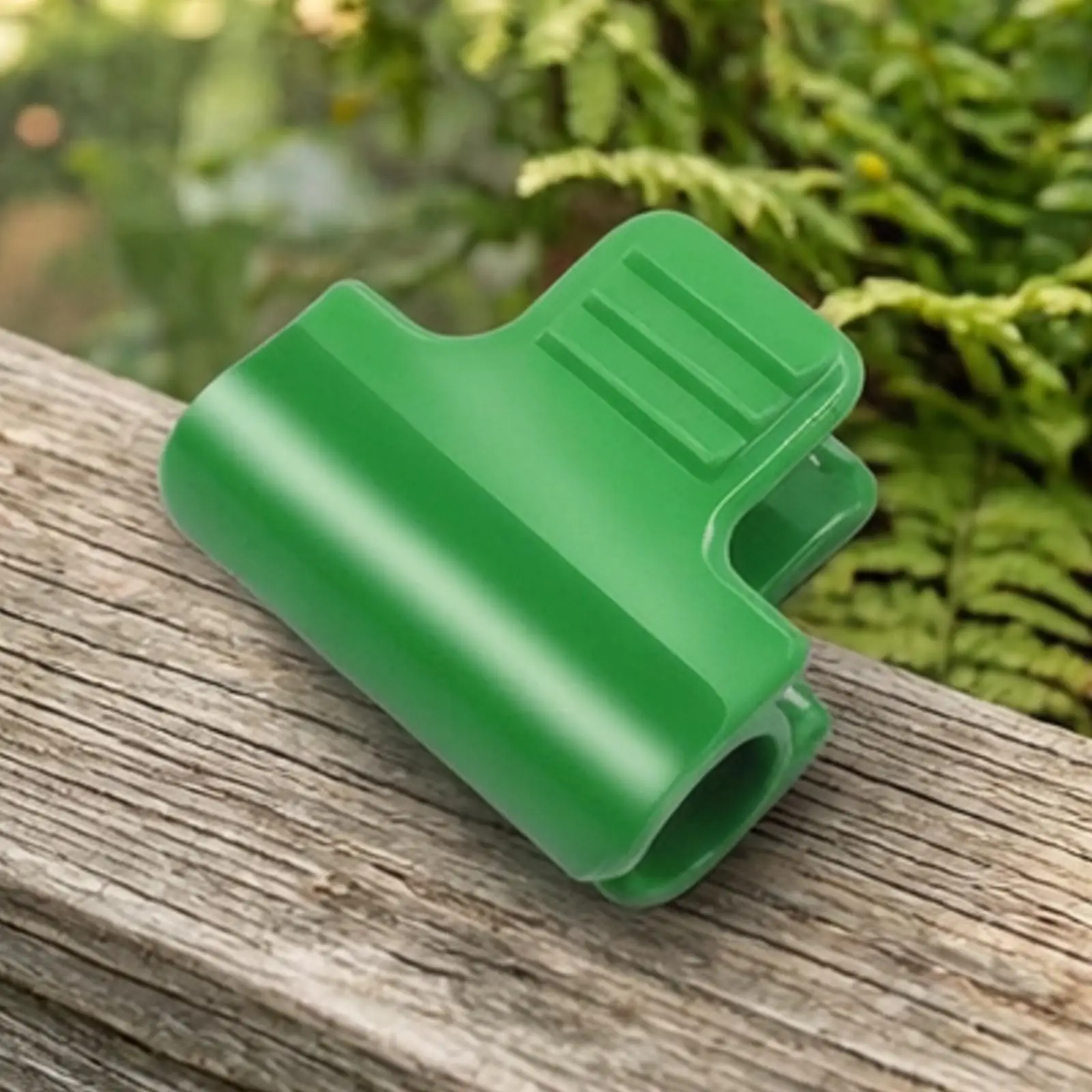 Reusable Plastic Greenhouse Film Clip for Hoop House Covering Shade Cloth Garden Tunnel Clamp Durable Outdoor Plant Protection view 5