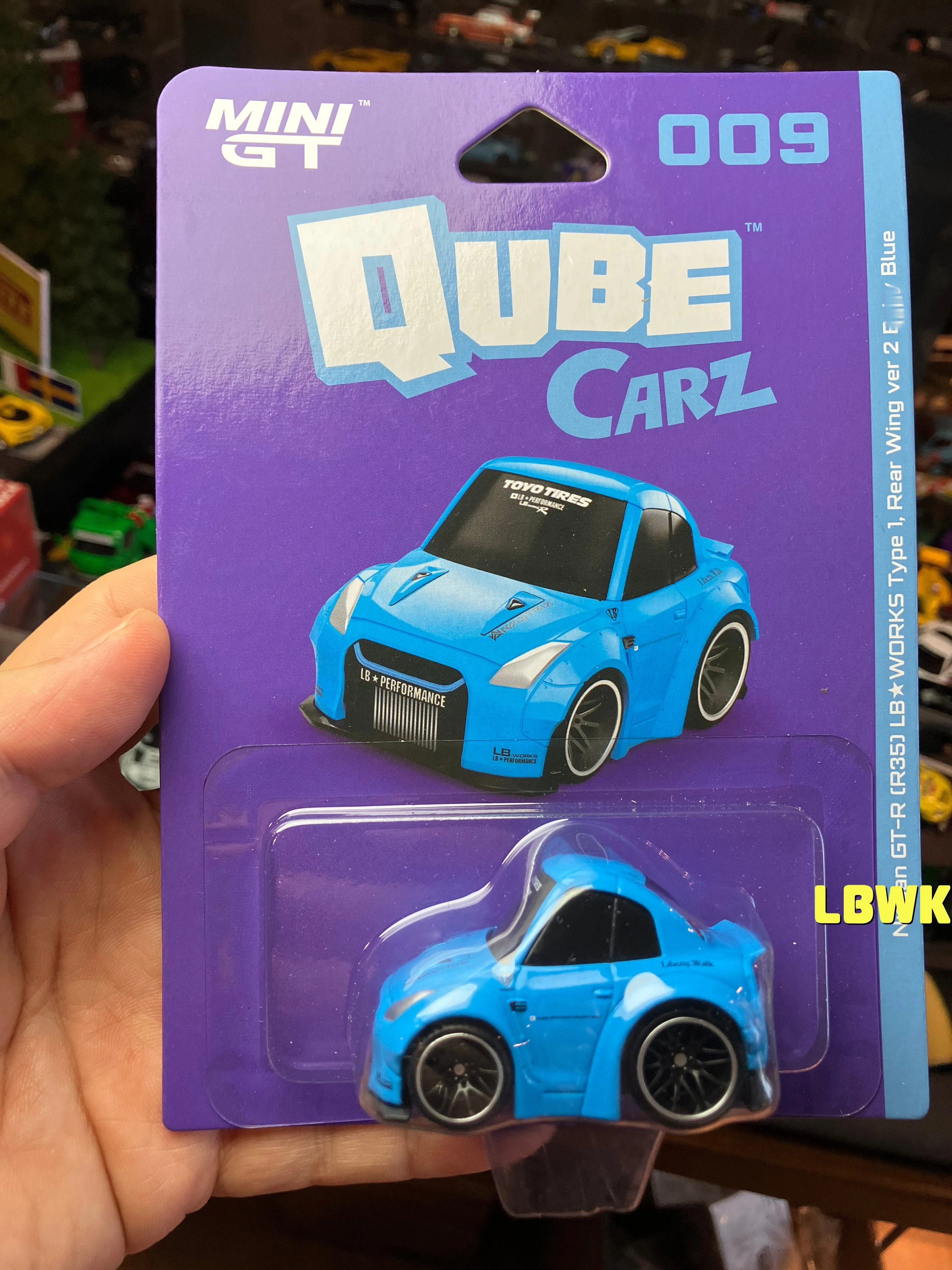 Mini GT Qube Carz #009 GT-R R35 LB Works Type 1 Diecast Model Cars Collection Limited Edition Alloy