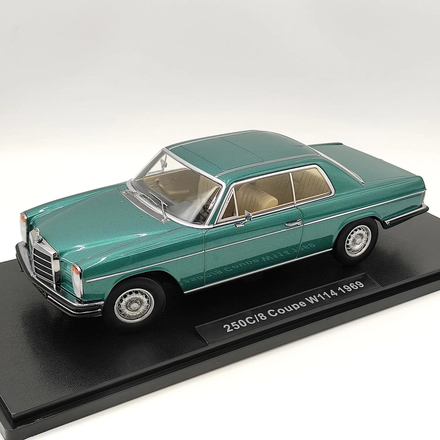 

Diecast KK 1/18 Scale BENZ 280C/8 W114 COUPE 1969 Dark Green Alloy Car Model Collectible Toy Gift Souvenir Display Ornament