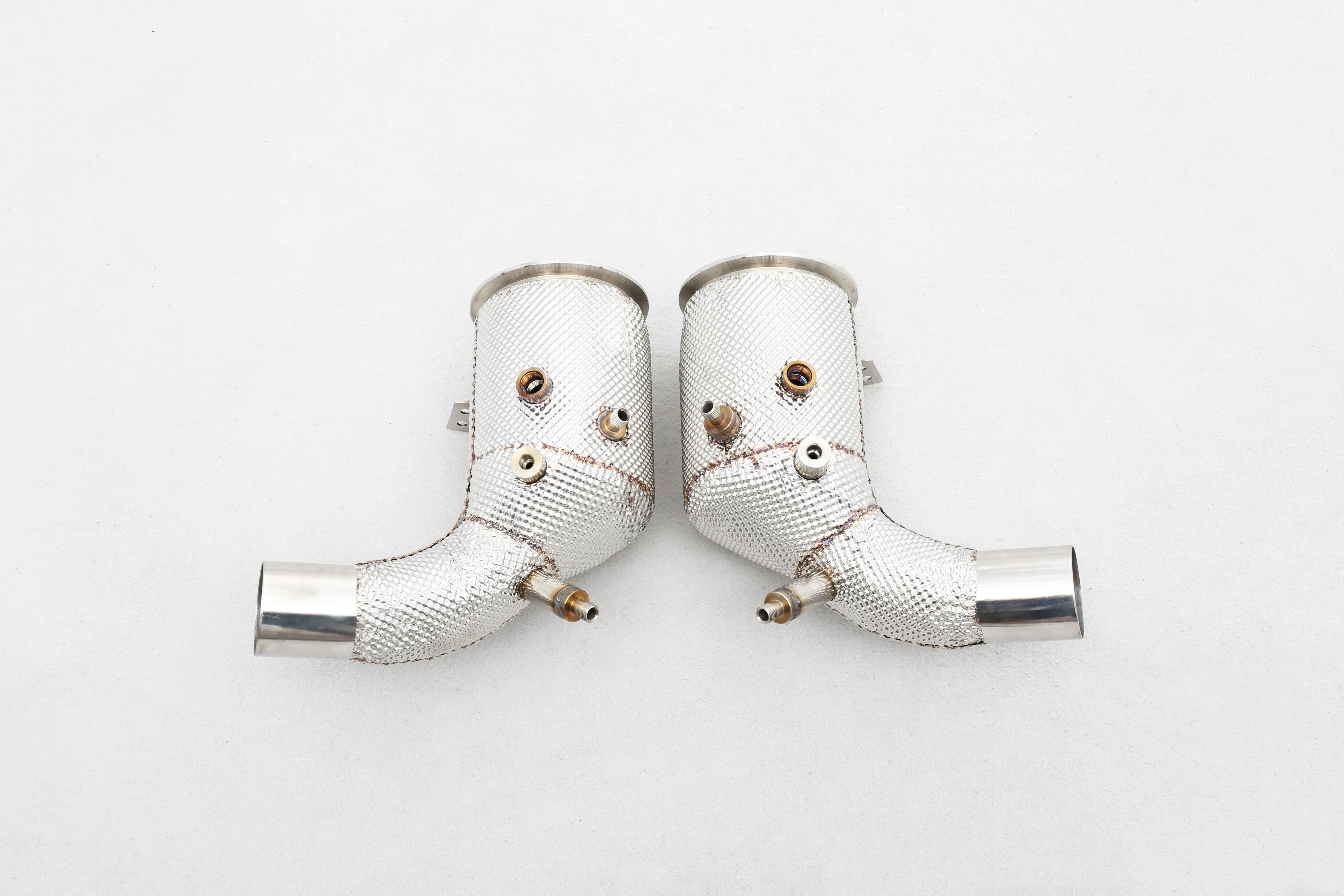 OEM مخصص 304 الفولاذ المقاوم للصدأ أنبوب سفلي عالي التدفق مع درع حرارة مناسب تمامًا لـ 992 3.0T #5