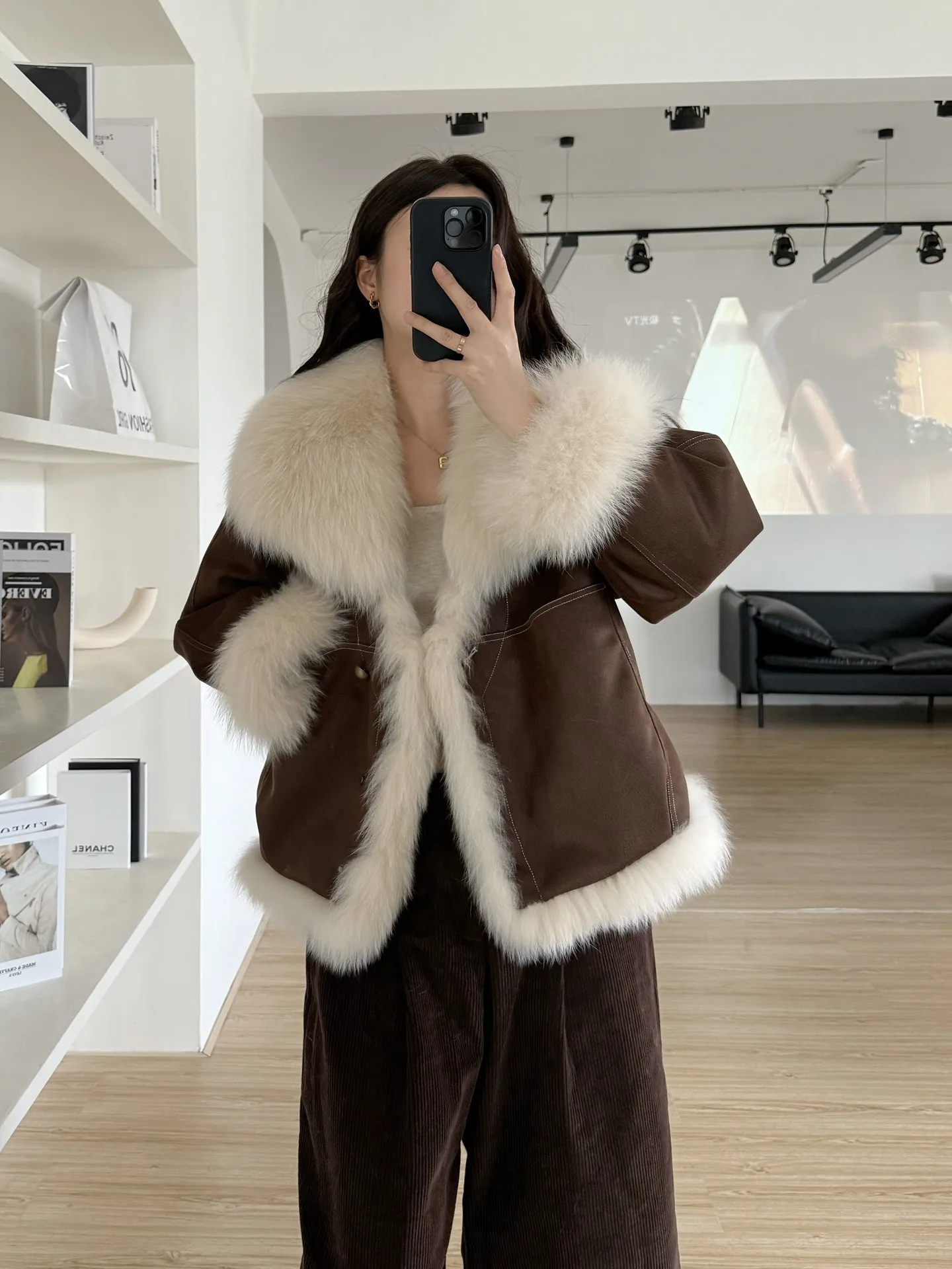 Special American 2025 winter new big fur collar suede fox fur fur jacket women's goose down jacket burst