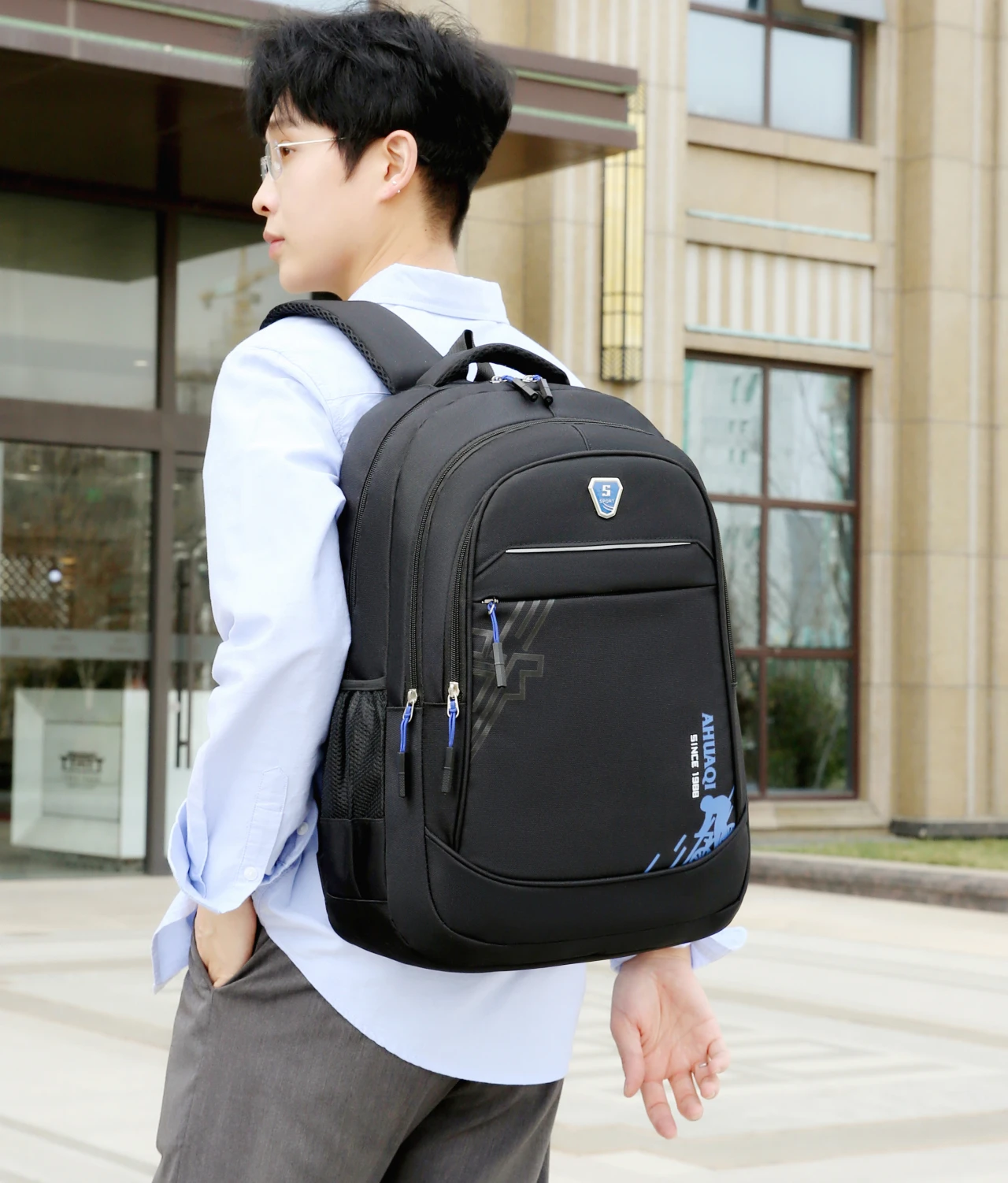 

Модный дизайн, сумка-рюкзак с буквенным логотипом, простой однотонный пригородный рюкзак для делового отдыха, большой вместимости