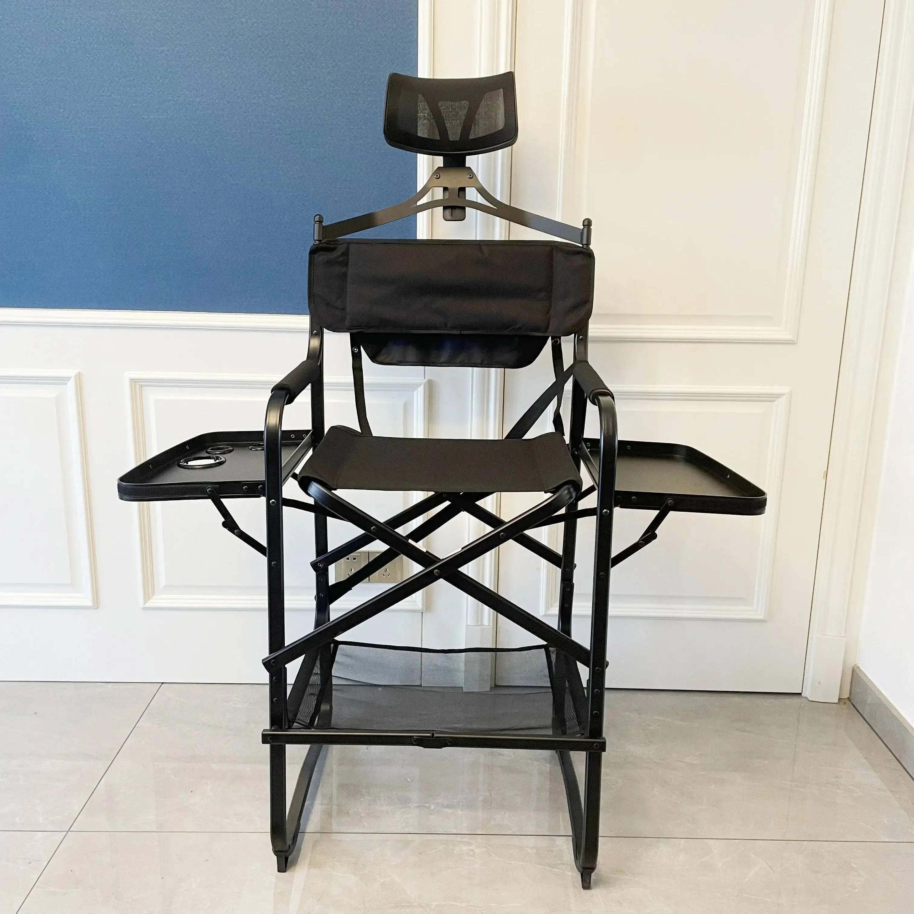 

Portable Makeup Chair with Side Artist Director Table Cup Holder Foldable Lightweight Hairstylist Chair for Makeup Salons, Movie