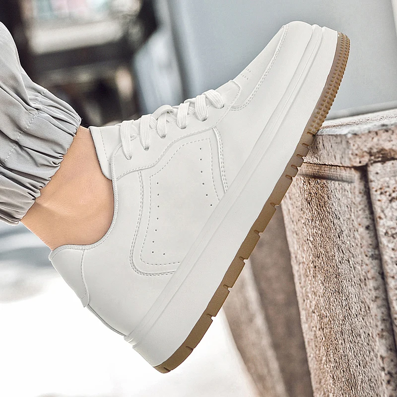 New Fashion Casual Shoes For Men Hidden Heel Invisible Height Increasing Sneakers