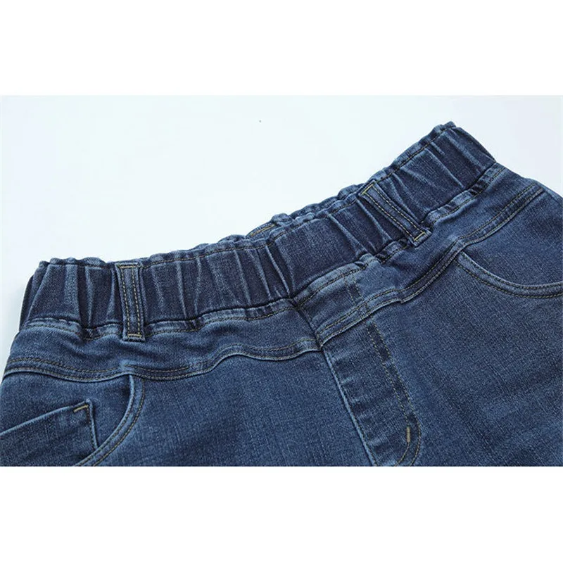 2024 Fashion Flower Embroidery Loose Mom Jeans Plus Size Elastic Waist Denim Harem Pants Women Vintage Washed Ankle Denim Pants