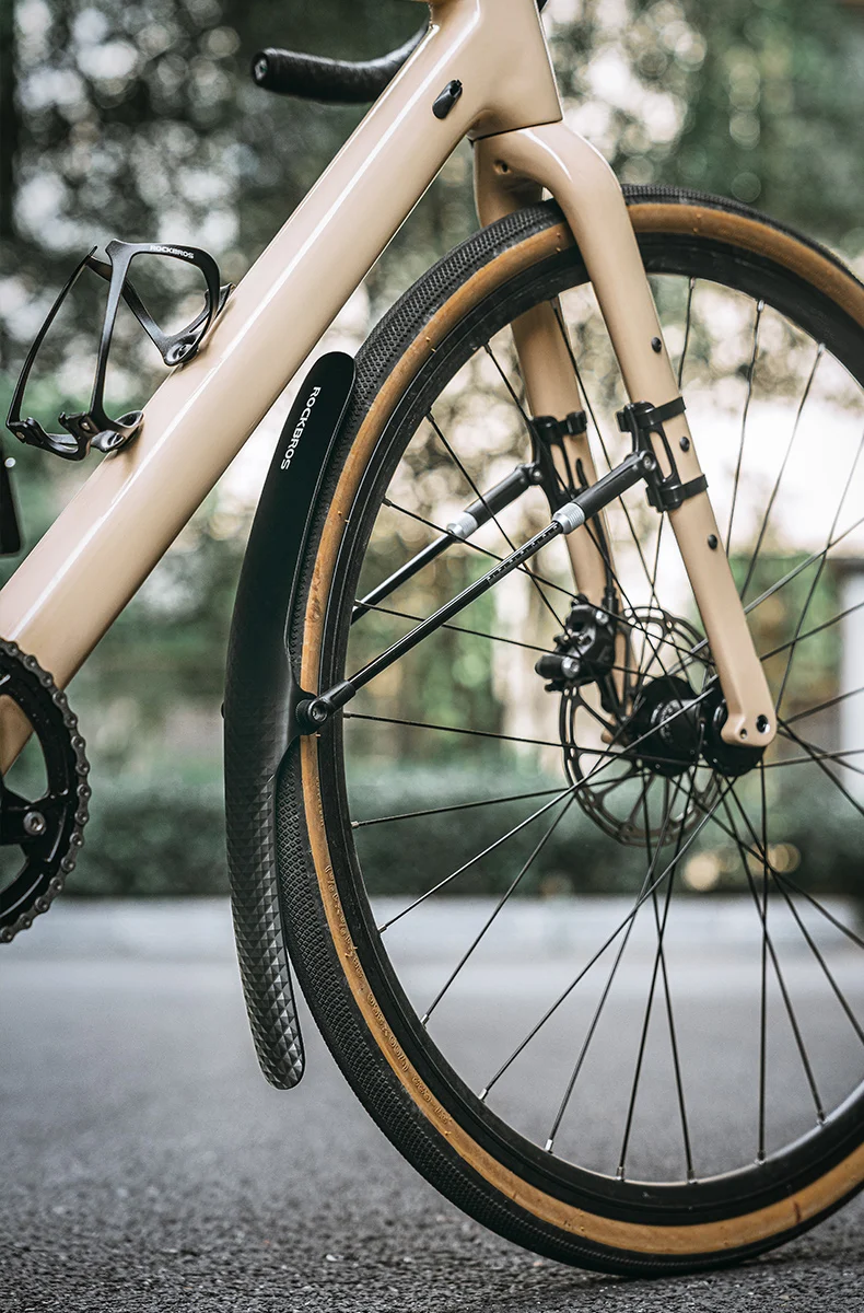 ROCKBROS Fahrrad-Schutzblech aus PP-Weichplastik, robust und widerstandsfähig, geeignet für Straßenfahrräder, Fahrradzubehör. – Detail 3
