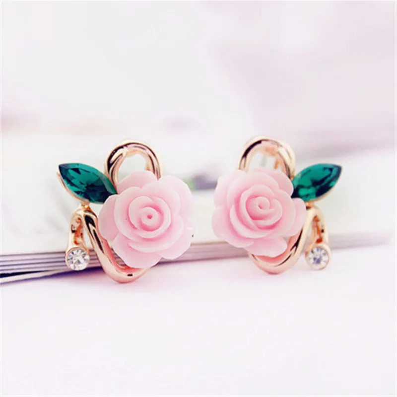 Flower Stud Earrings White Rose Crystal Earring For Women Fashion Elegant Oorbellen Bijoux Party Gifts Female Korean Jewelry