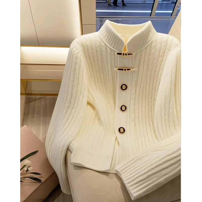 Female Clothing Solid Loose Warm Sweaters Autumn Winter Thick Chic Button Knitted Cardigan Fashion Vintage Commute Tops