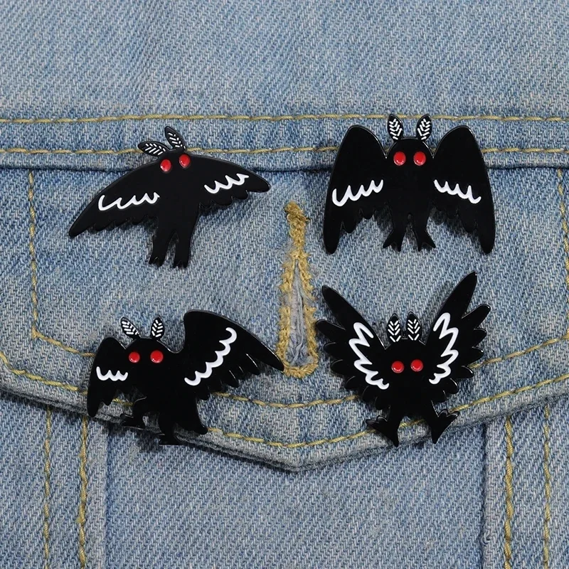 Gothic Bats Moth Animal Enamel Pins Cartoon Cute Metal Brooches Backpack Clothes Accessories Jewelry Gift Wholesale Lapel Badge