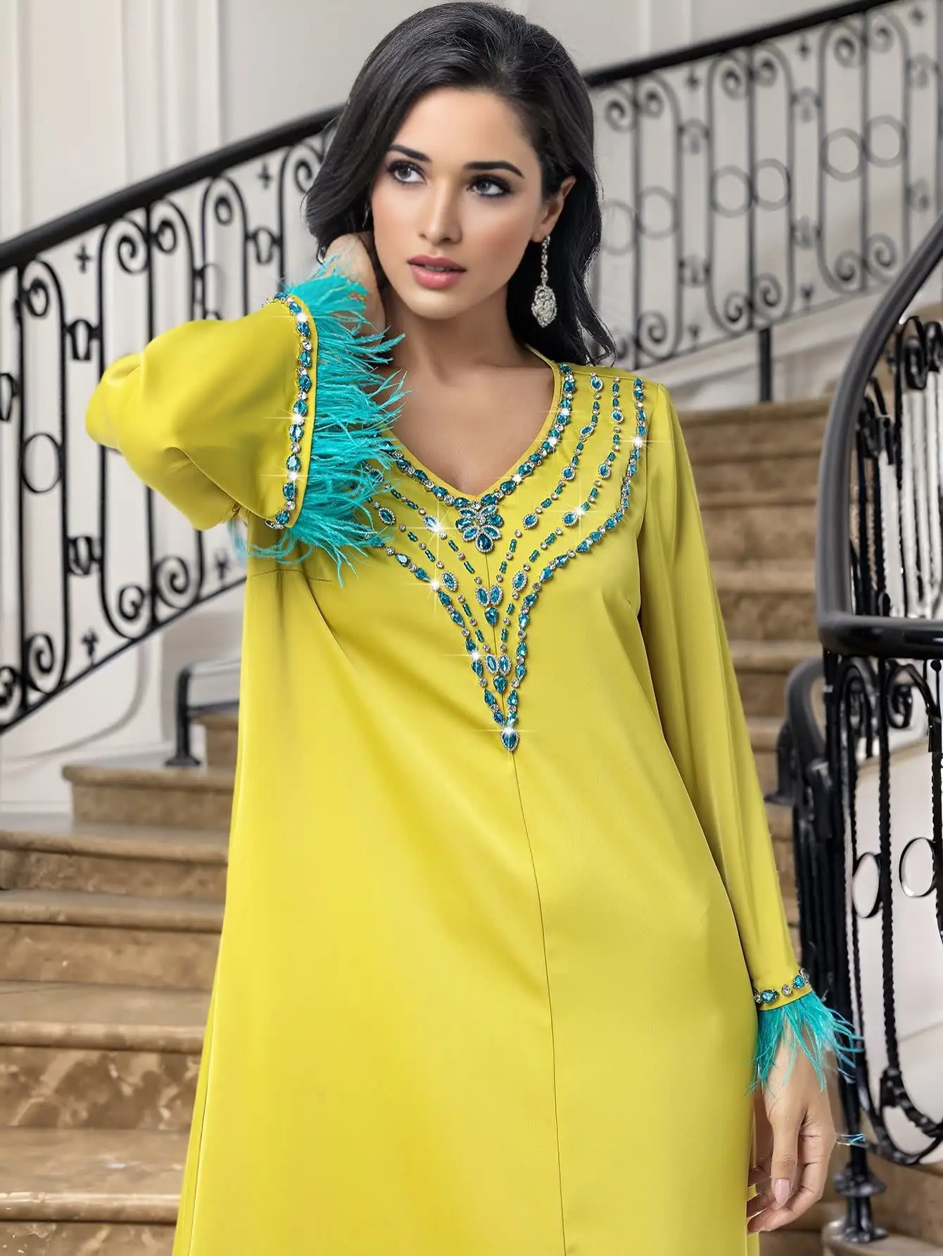 

Eid Abaya Dubai Luxury Diamonds Feather Evening Party Dresses for Women Muslim Kaftan Morocco Caftan Ramadan Islam Clothing Gown