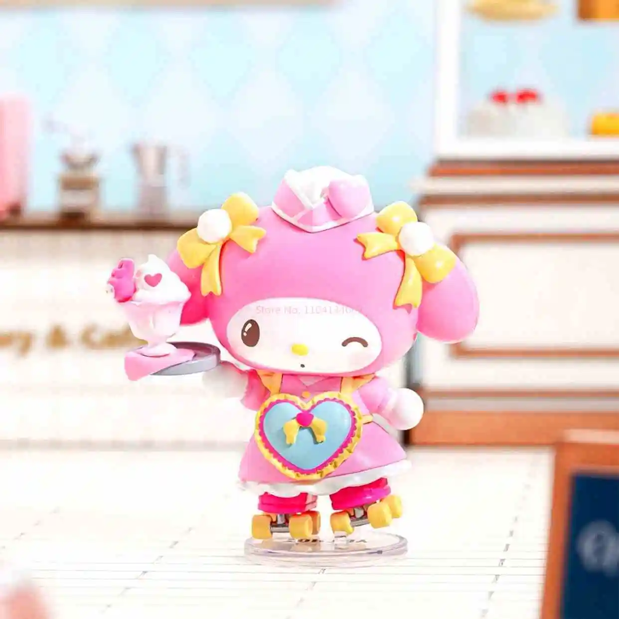 Stock genuino Toptoy Sanrio familia patinaje sobre ruedas serie de restaurante occidental hecho a mano Cool Lomi caja ciega regalo de Año Nuevo regalos juguete