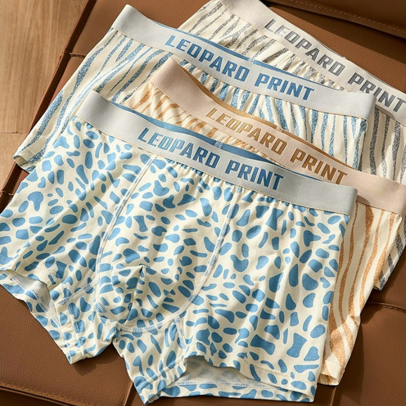 

1pcs Men Panties Boxers Middle Waist Fashion Man Short Pants Youth Breathable Boxer Breathable Soft Comfortable Boxer Briefs New