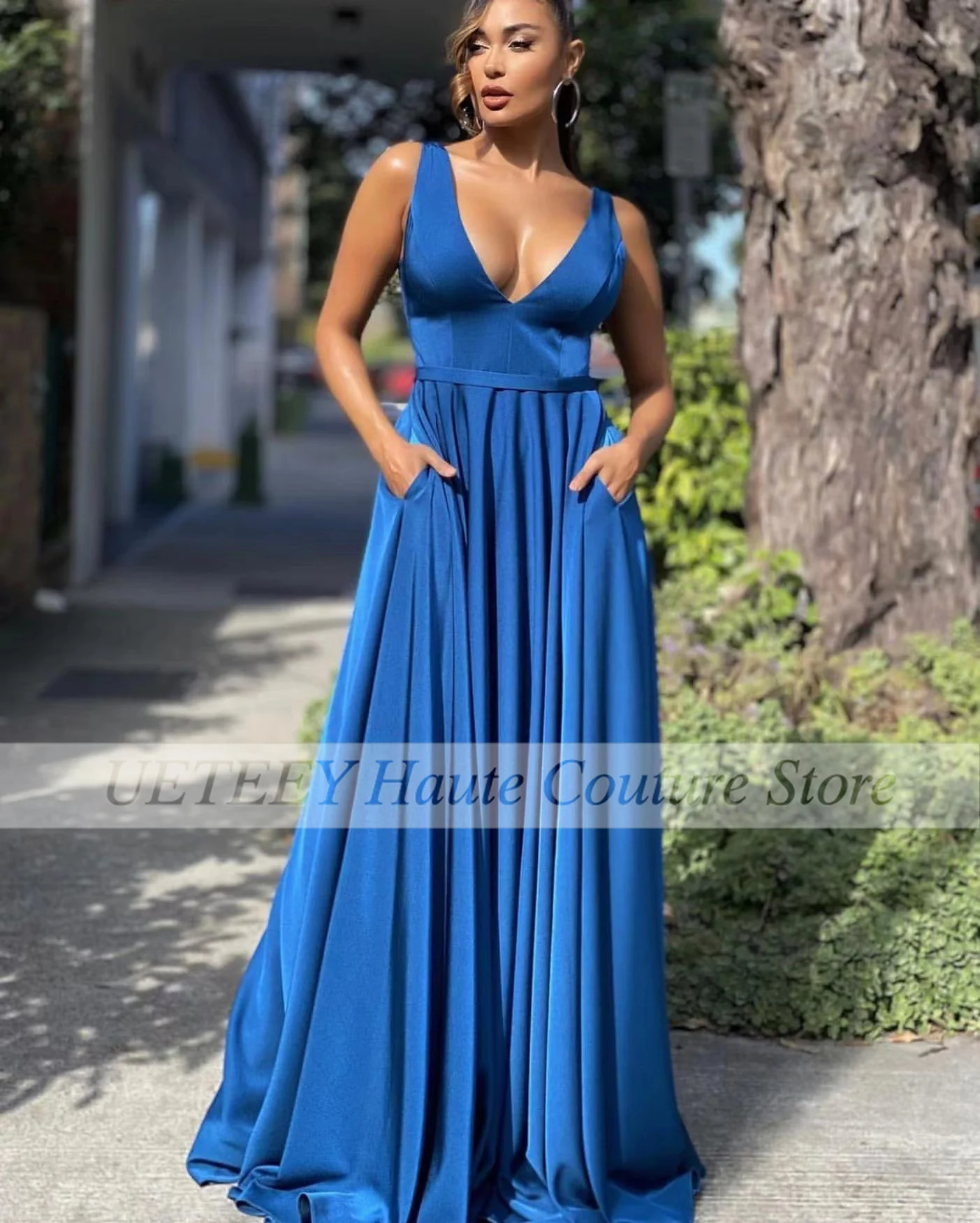 Abito da sera Sexy blu per donna senza maniche scollo a v piega al pavimento abito da damigella d'onore abiti da ballo Robe De Soirée De Mariage