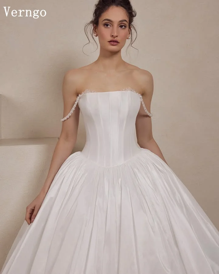 فستان زفاف Verngo lvory من الساتان بدون حمالات على شكل حرف A فساتين زفاف أنيقة وحديثة سويب تراين فساتين العروس حسب الطلب
