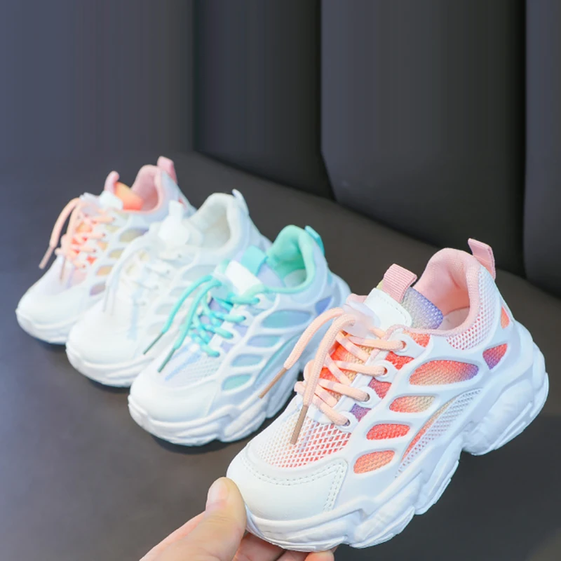 Sepatu Lari Olahraga Platform Jaring Anak-anak Besar Musim Gugur Baru Sneakers Bersirkulasi untuk Anak Laki-laki Perempuan Sneakers Tari Hip Hop Sekolah