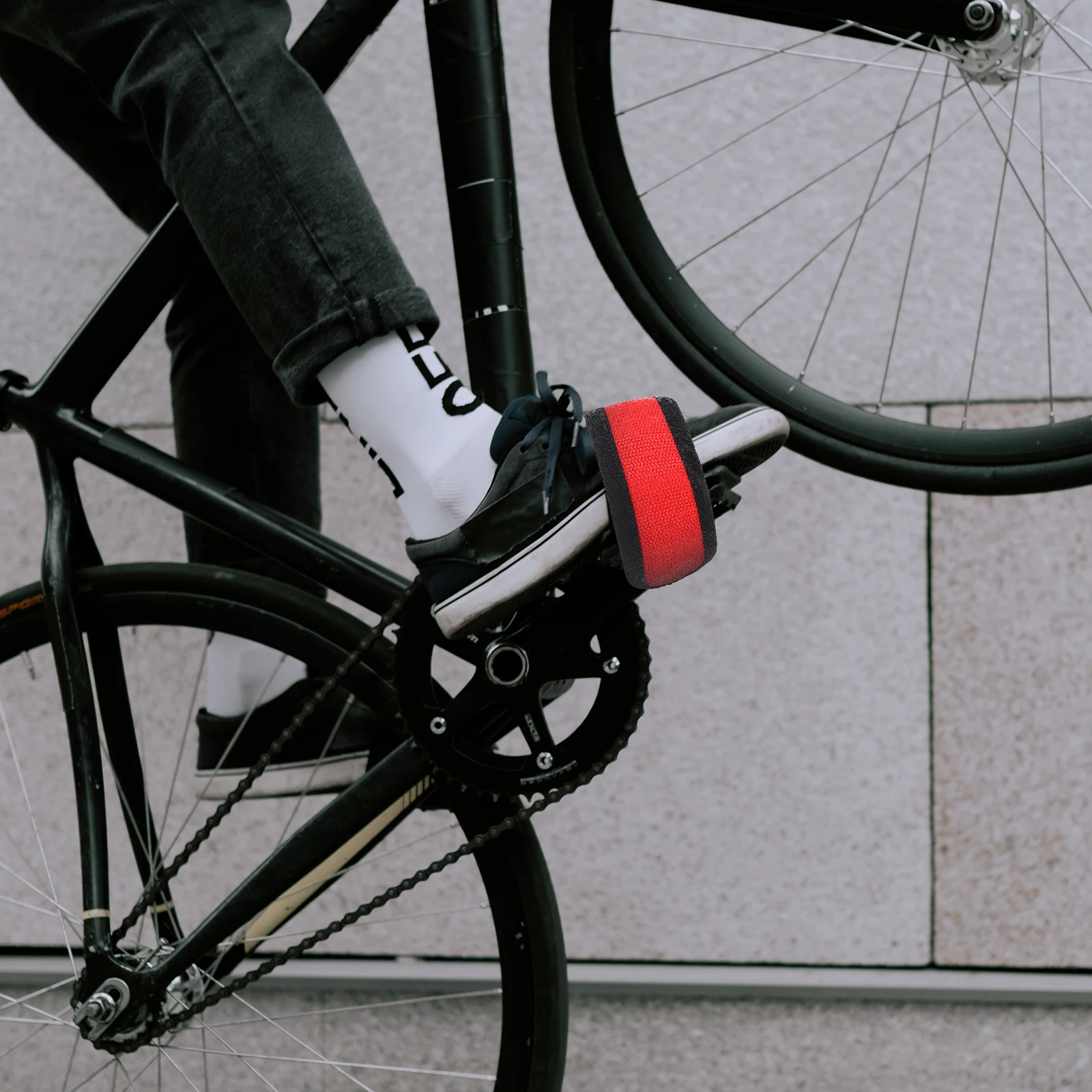

1 Pair Universal Nylon Bicycles Feet Strap Adjustable Bike Pedal Straps Toe Sticky Footrest Bands For Kids Cycling Fixed Gear