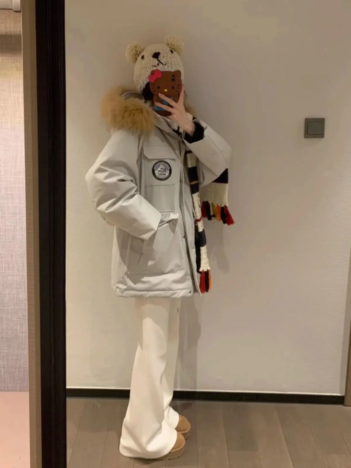 

Женская осенняя парка с мехом, дышащая, плюшевая, с отстегивающимися рукавами, на молнии, уютная, утепленная, софтшелл, с карманами, жесткая, для активного отдыха, молодежная