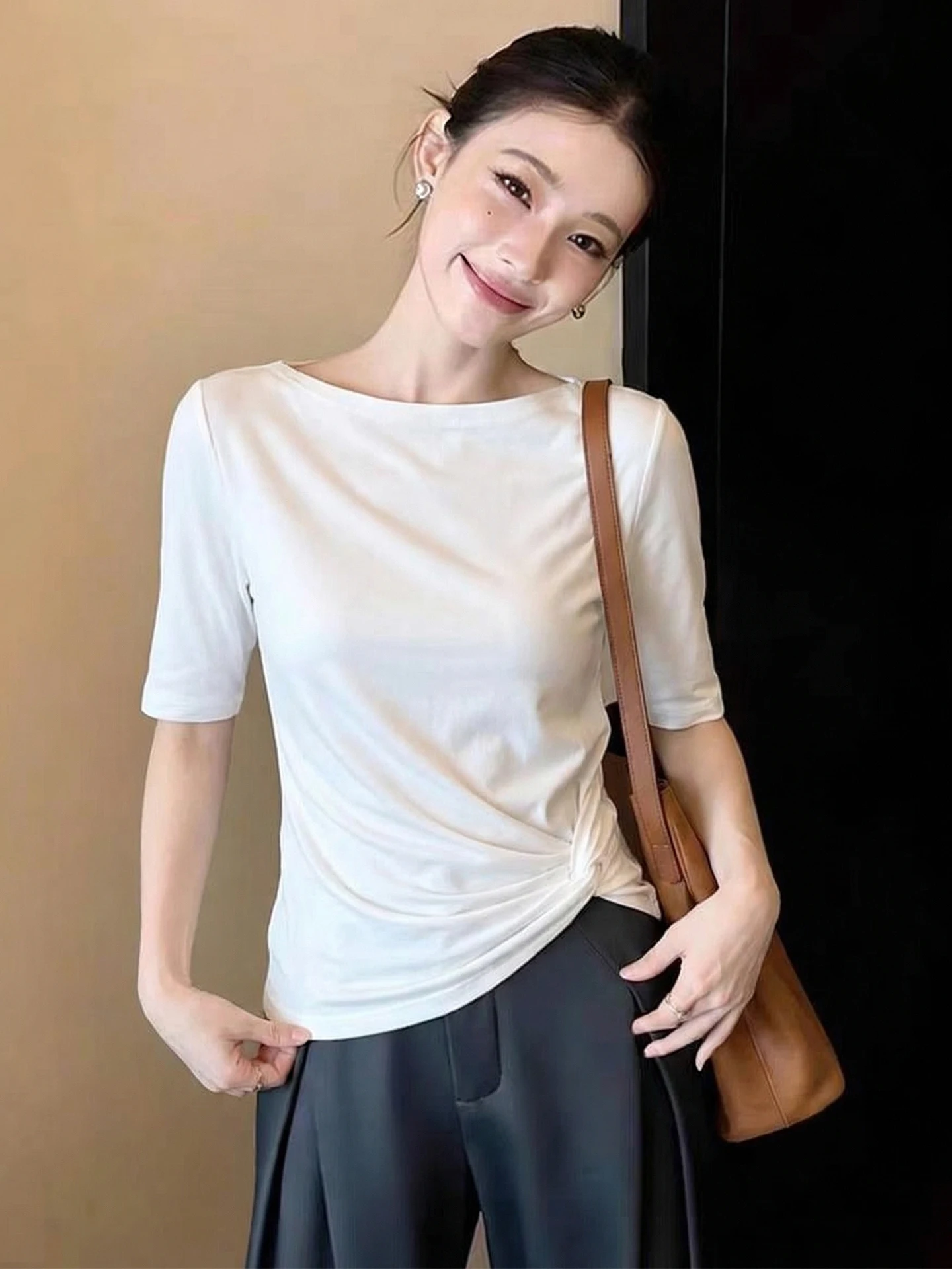 

Женская футболка в корейском стиле, минималистичная, элитная, с цветным узловым дизайном, мягкая базовая футболка-топ, весна-лето, приталенный крой