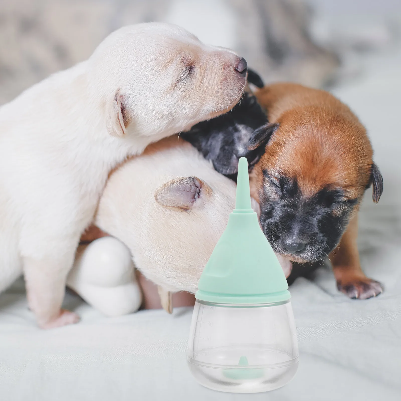 

Silicone Pet Nursing Bottle Blue Small Animal Feeding Bottles for Puppies Kittens Portable Milk Bottle Set Prevents Overfeeding