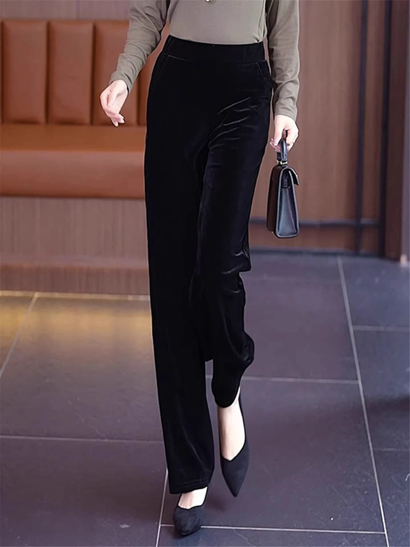 

plus Size Women's Velvet Straight Leg Pants Thiened Fce Autumn Winter Warm Trousers for Middle-Aged And ly Mothers