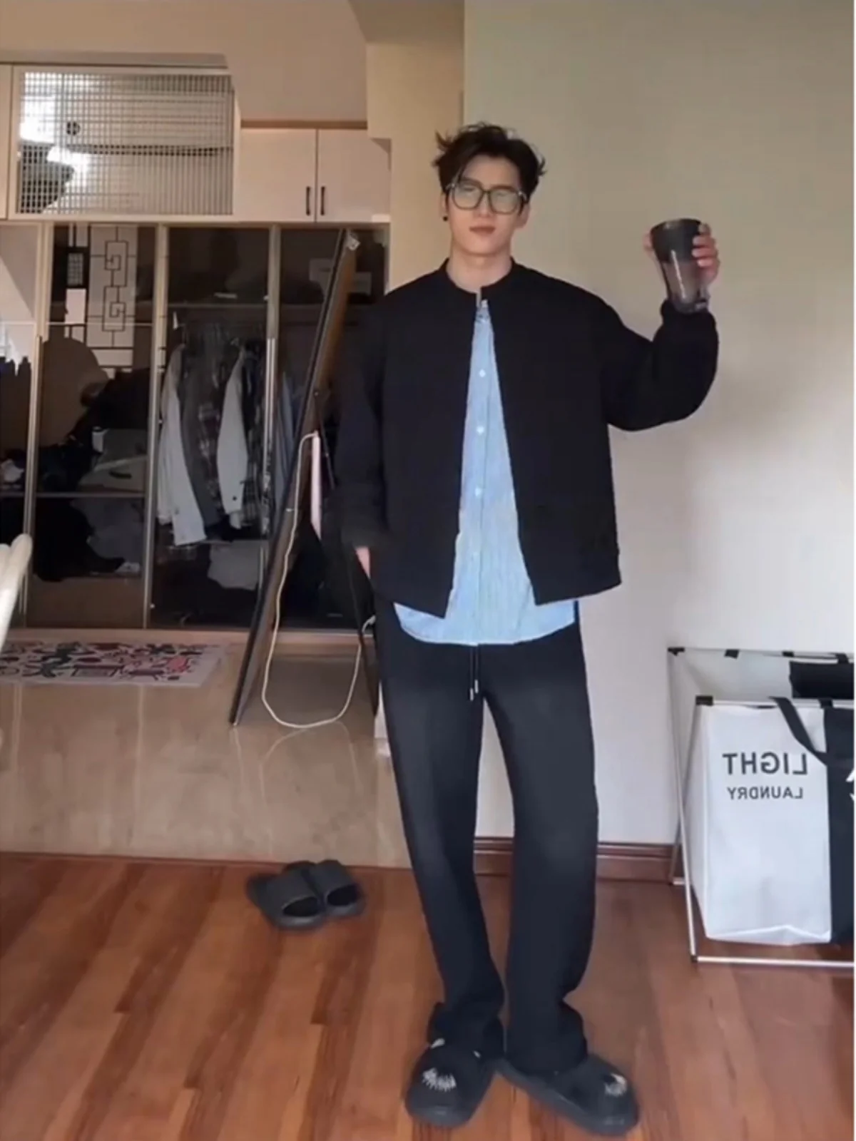 

American Stripe Fake Two-Piece Open Cardigan Sweatirt Men's Sle Autumn Design Korean Sle Outerwear Bla Top