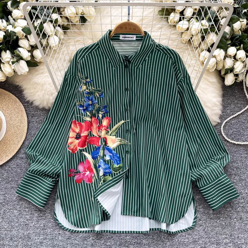 

Весенняя одежда для женщин. Новый стиль 2025 года. Легкий зрелый стиль, нишевая универсальная, свободная и модная в полоску с принтом.