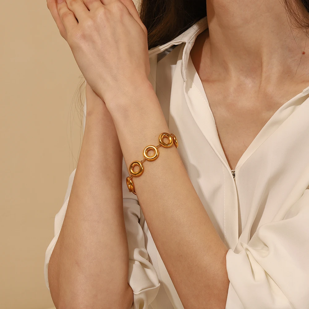 E.B.belle New Minimalist Style Solid Circle Group Bracelet 316L Stainless Steel 18K Gold Plated Party Dating Women Chic Jewelry