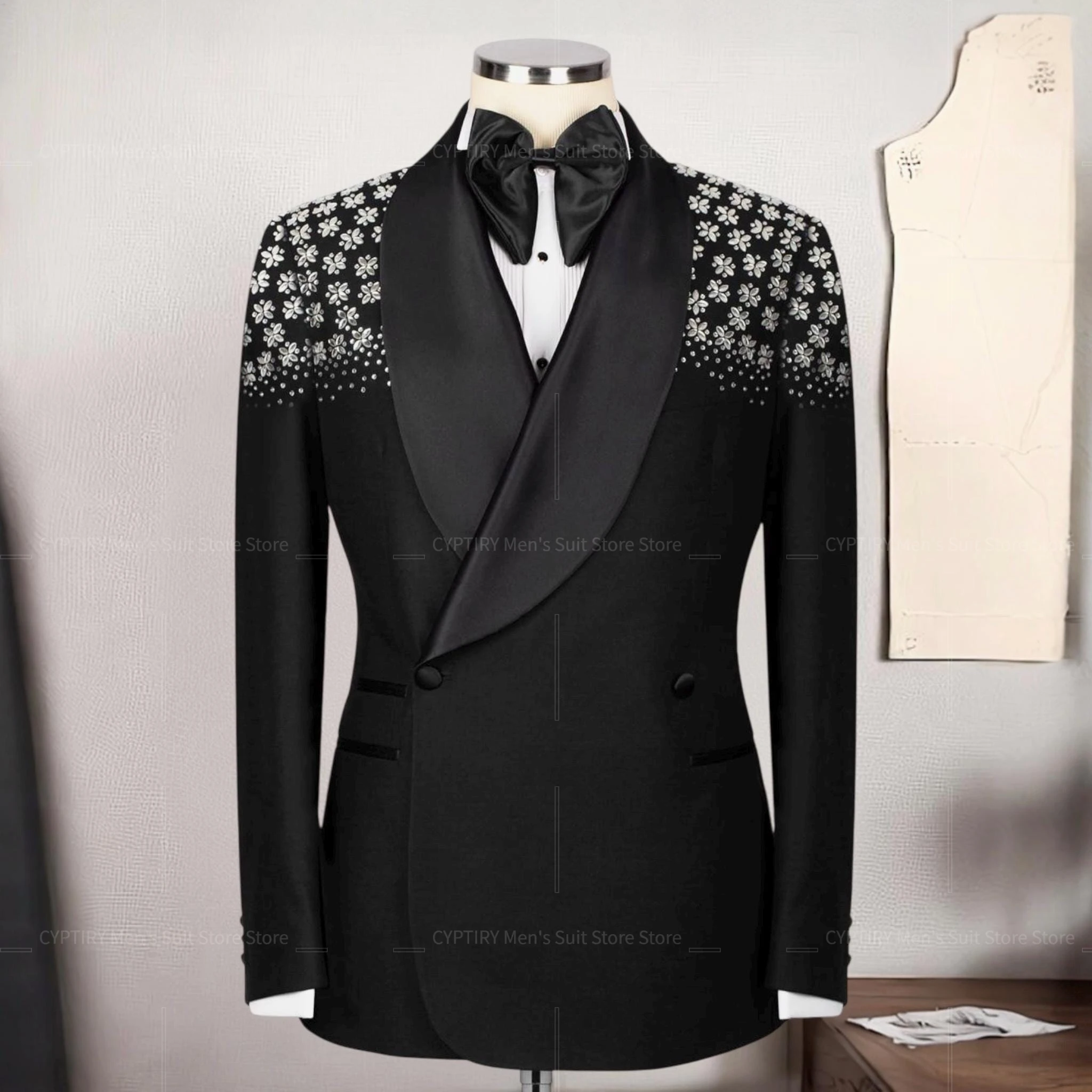 

Black Double Breasted Suit With Silver Crystal Stone, Two Button Wedding Groom Tuxedo Suit, Men's Special Event Wear, Proms