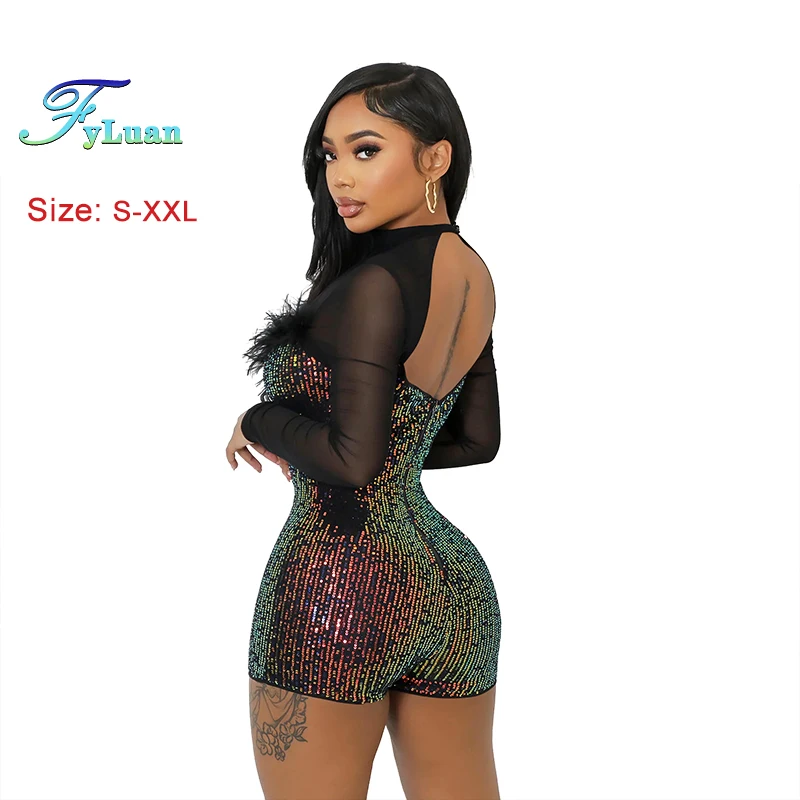 Combinaisons courtes pour femmes, col en V profond, décor de plumes, dos nu, ensemble ajusté avec diamants, manches longues, survêtement en cristal