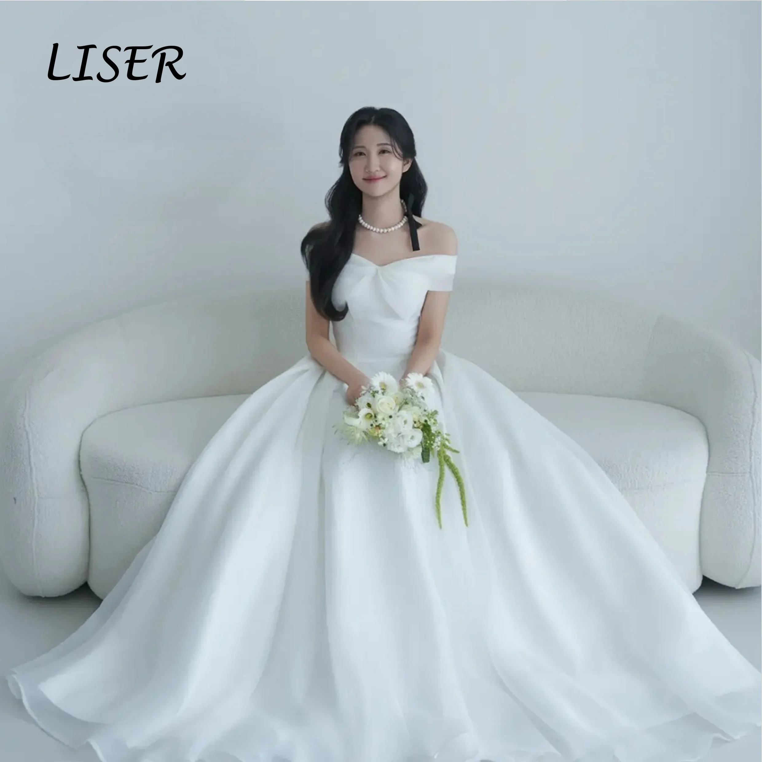 Liser Classic Off Shoulder Short Sleeves Organza Vintage Simple Elegant Wedding Dresses 웨딩드레스 Pretty Bride Dresses Customized