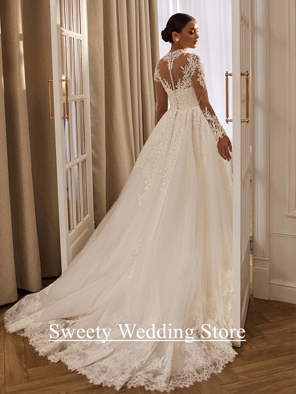 Romantic Wedding Dress Customized Illusion Long Sleeves High Neck Beading Pearls Applique Tulle Sweep Train Bridal Gown Bride