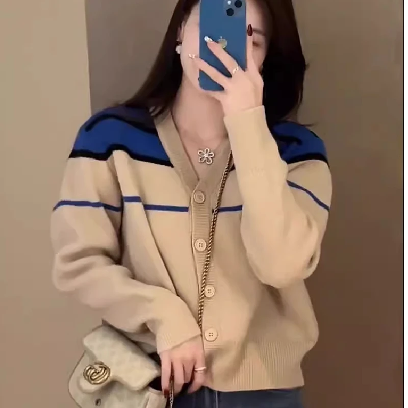 厚手の冬の女性のニットセーターオーバーヘッドスタイル V ネック長袖レギュラーフィット秋のファッションシングルピースカーディガン