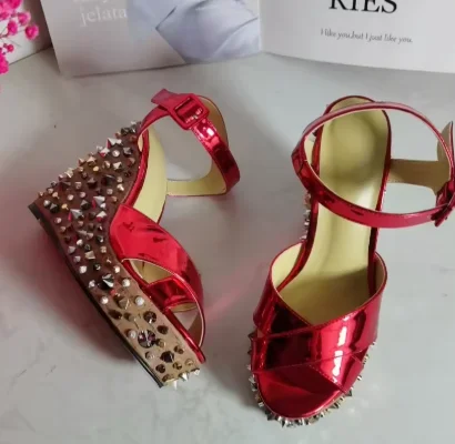 Prowow Neue Gold Rot Niet Keile Sandalen Ankle Strap Plattform alias de mujer