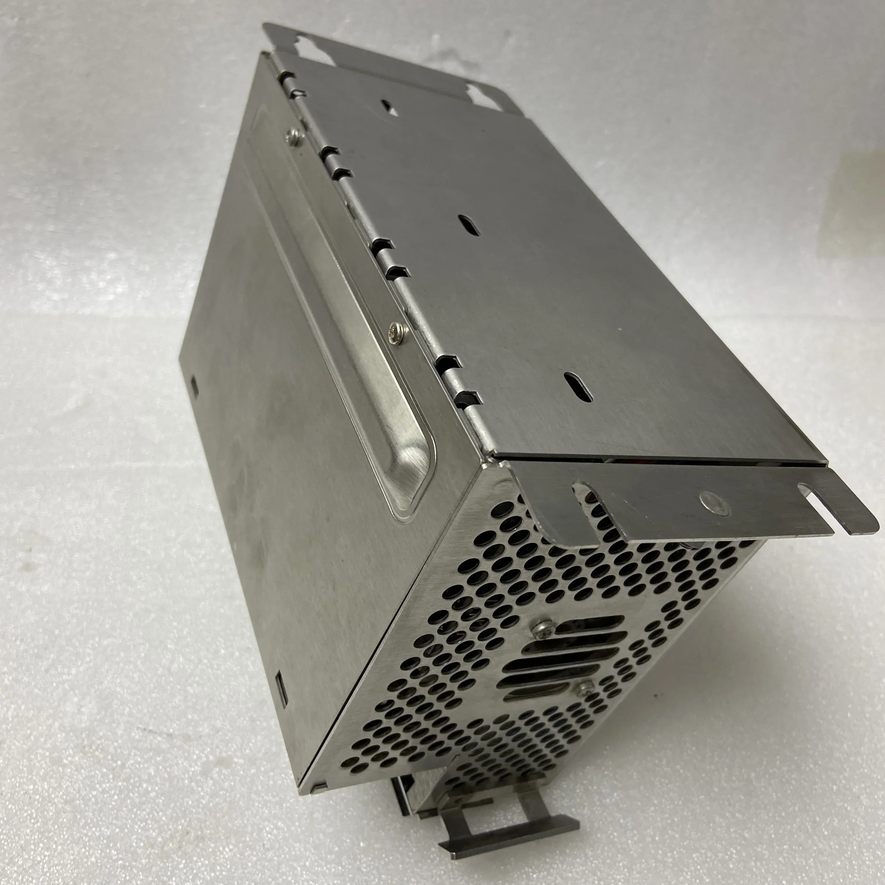 Сервопривод TLC6322F212141