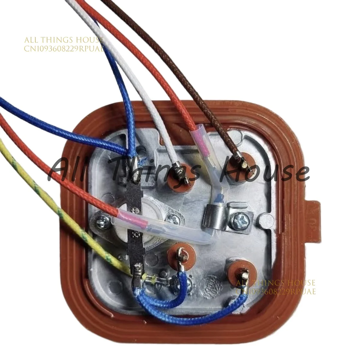 

The heating elements and accessories of the clothing steamers of models GC512, 517, GC522, 523, and 527.