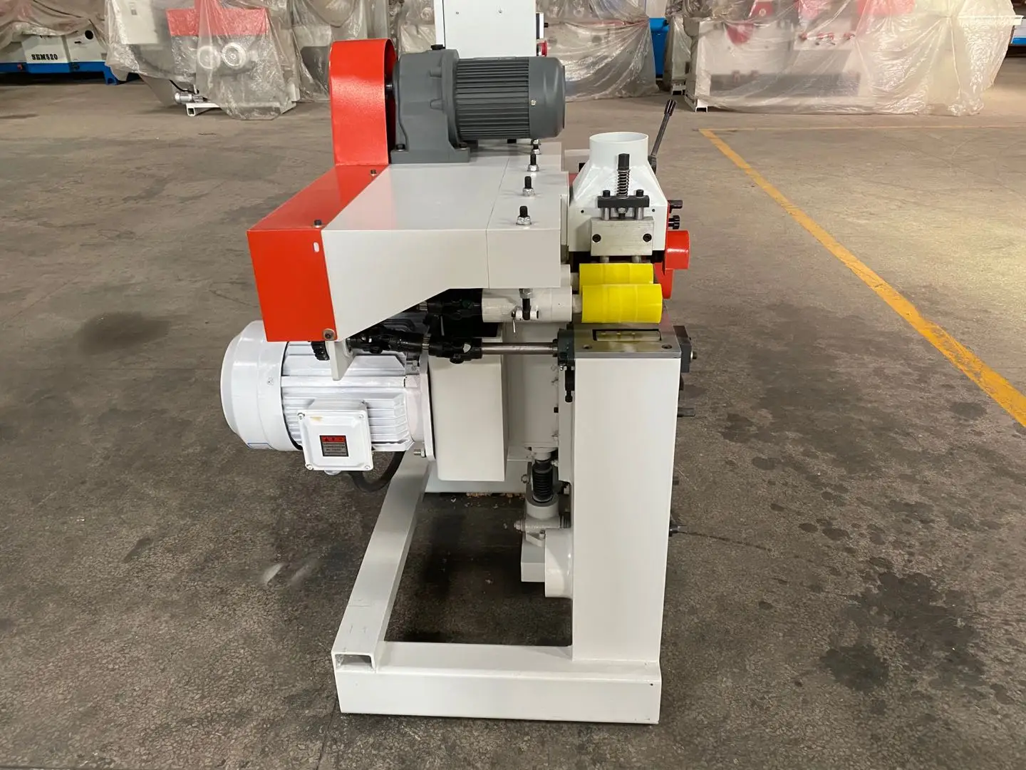 High Speed Round Rod Machine / Wood Dowel Making Machine for Broom Sticks, Mop Handles and Rolling Pins