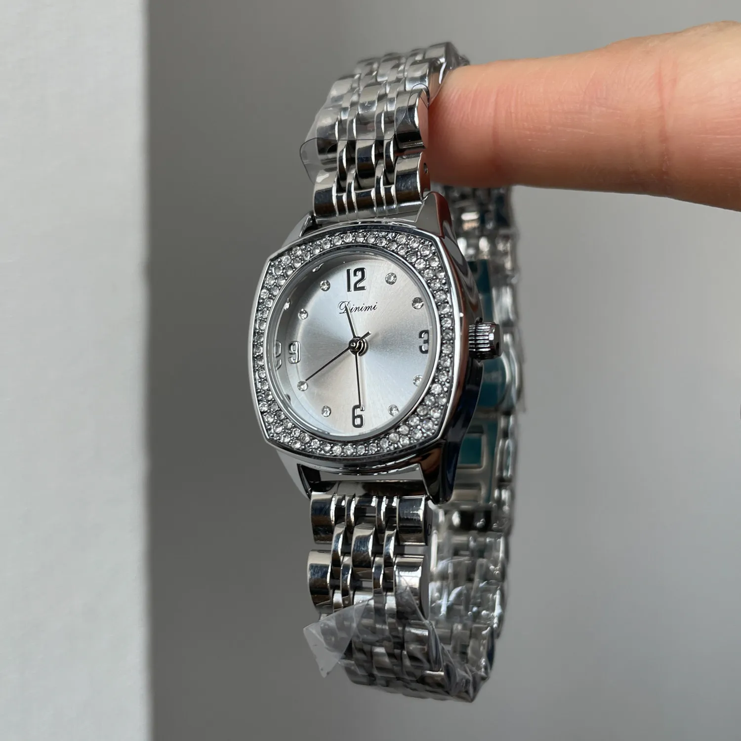 Reloj elegante para mujer, diseño de alta gama, nuevo modelo 2026, reloj de pulsera de marca, lujoso y elegante para mujer, perfecto como regalo.