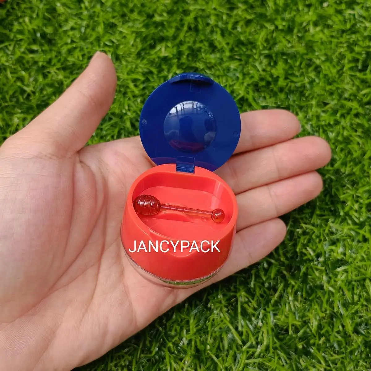 Cute blue yellow empty Lipstick Bottle Lipstick Container Case Mini Empty Cosmetic Container for Lip Mask Concealer Lip Balm Jar