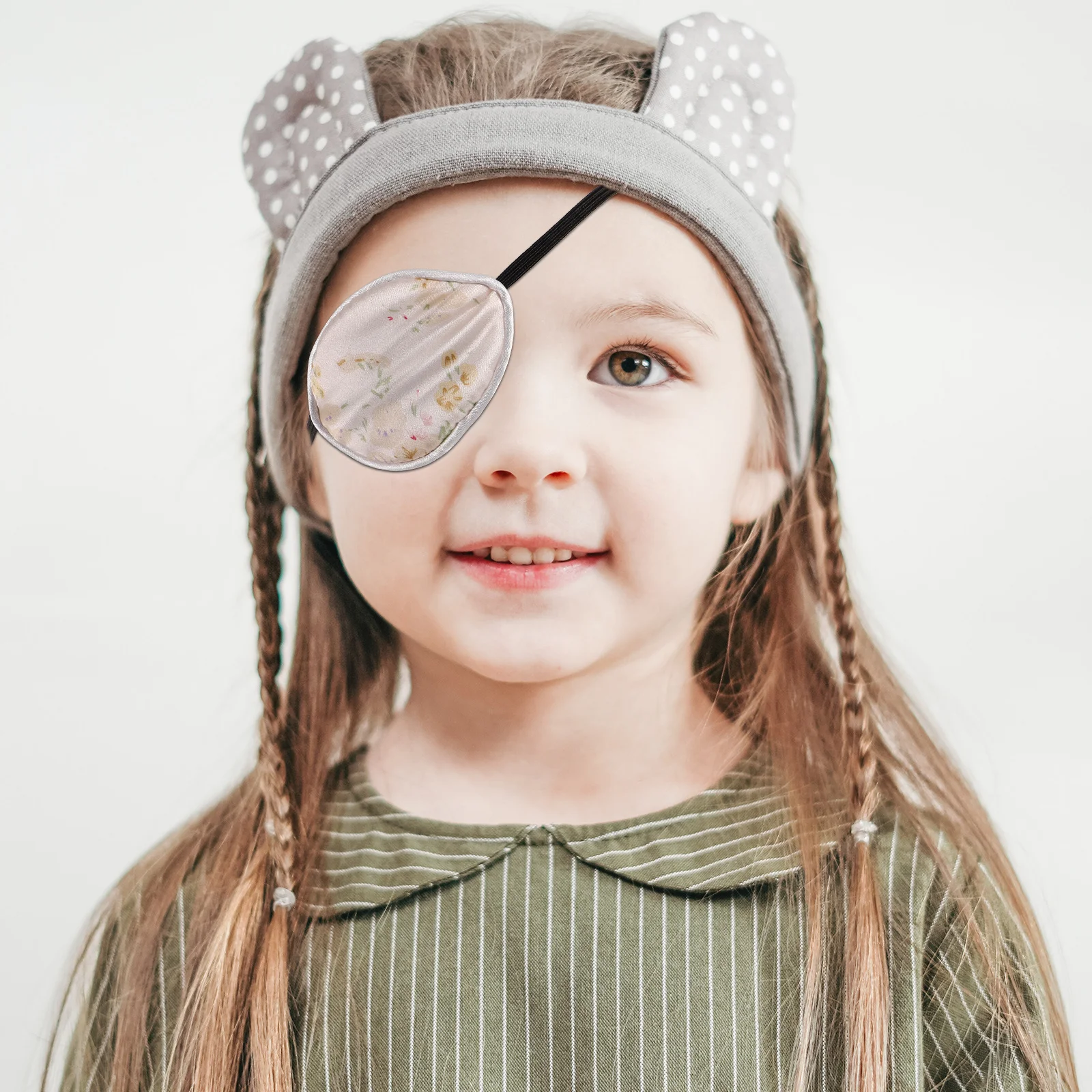 

2Pcs Comfortable Silk Eye Covers for Amblyopia Support Long Term Wear Non Irritating Light Proof Design Portable Eye Accessory