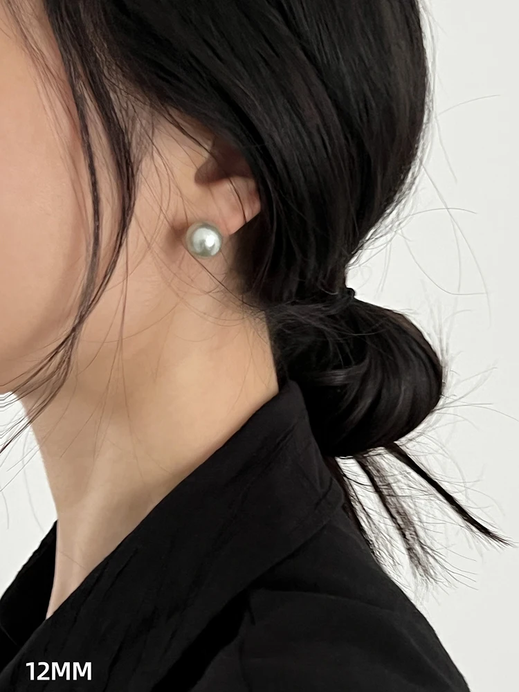 إبرة فضية بسيطة، فاصوليا رمادية صغيرة، أقراط من اللؤلؤ الرمادي الفضي البارد، أقراط رائعة