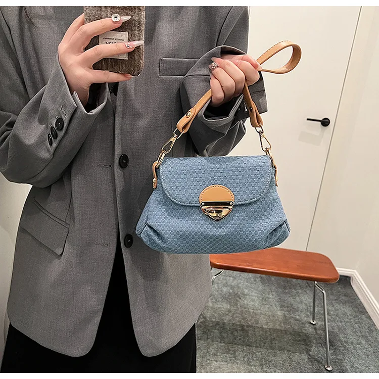 2024 new niche design versatile shoulder/crossbody denim saddle bag