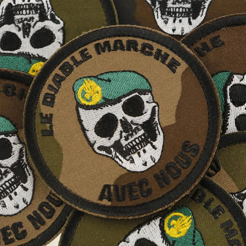 France Foreign Legion Embroidery Patches 2nd Parachute Regiment Walk with Devil Round Badge Honneur Warrior DIY Decoration
