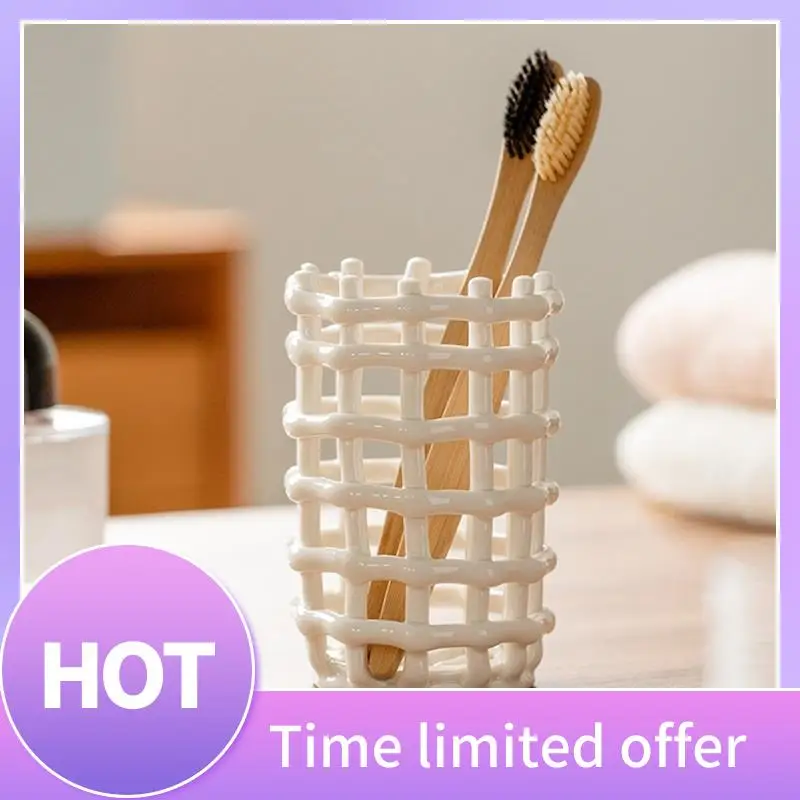 

B69C Toothbrush Holder Simple Toothpaste Holder Bathroom Toothbrush Storage Cup Toothbrush Storage Container Cup Rack-A Easy To