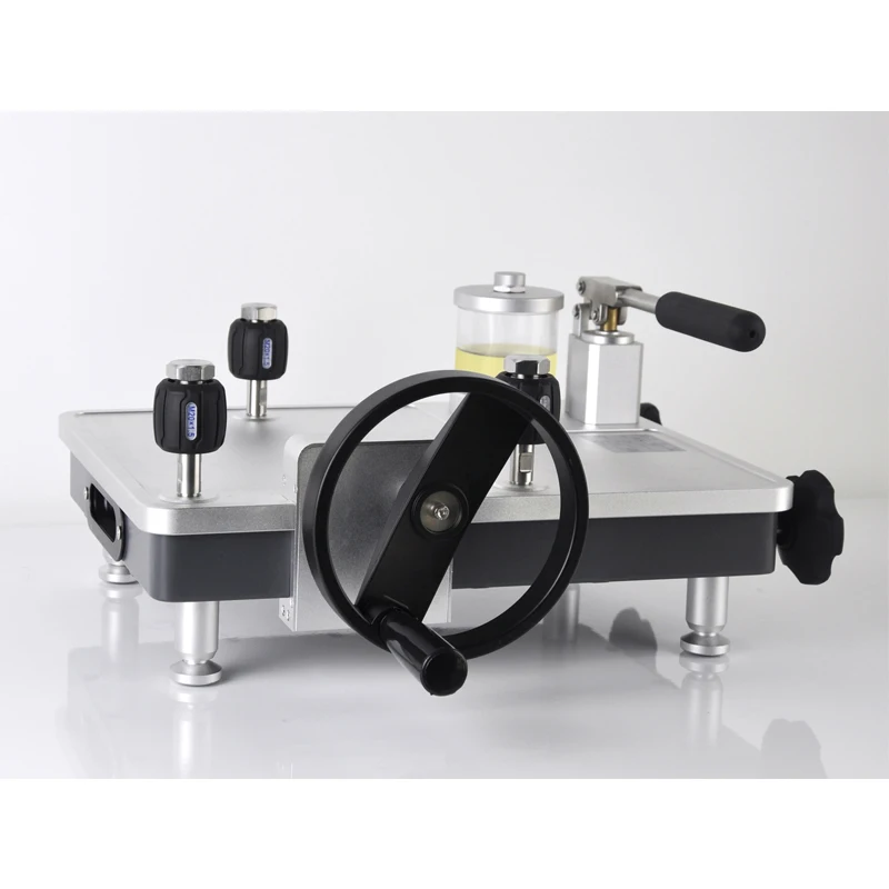 Desktop Water Pump Pressure Calibrator 0-70MPa