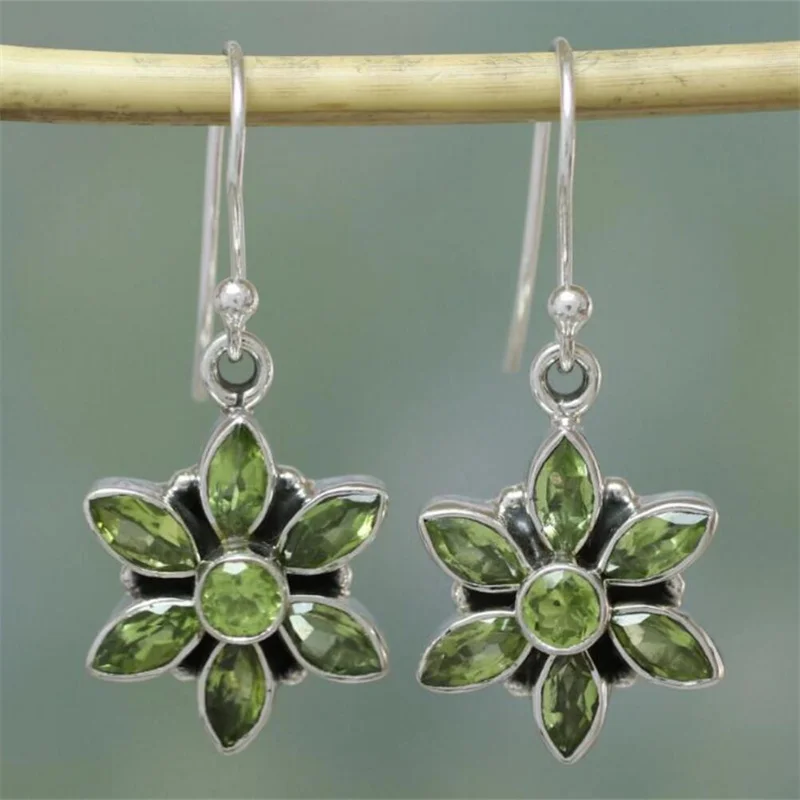 

Vintage Silver Color Geometry Green Stone Earrings Ethnic Originality Metal Hollow Dangle Earrings for Women Jewelry